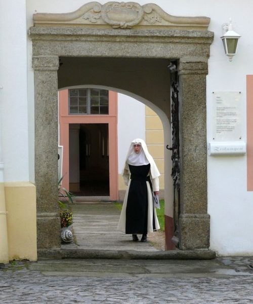 Klosterreisen_Marienthal_Schwester_kl Fasten im Kloster