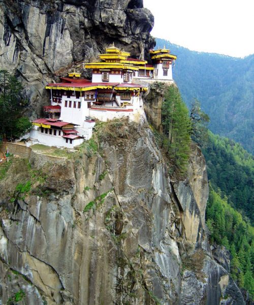 klosterreisen_bhutan_Tigersnest_hochkant klosterreisen_bhutan_Tigersnest_hochkant